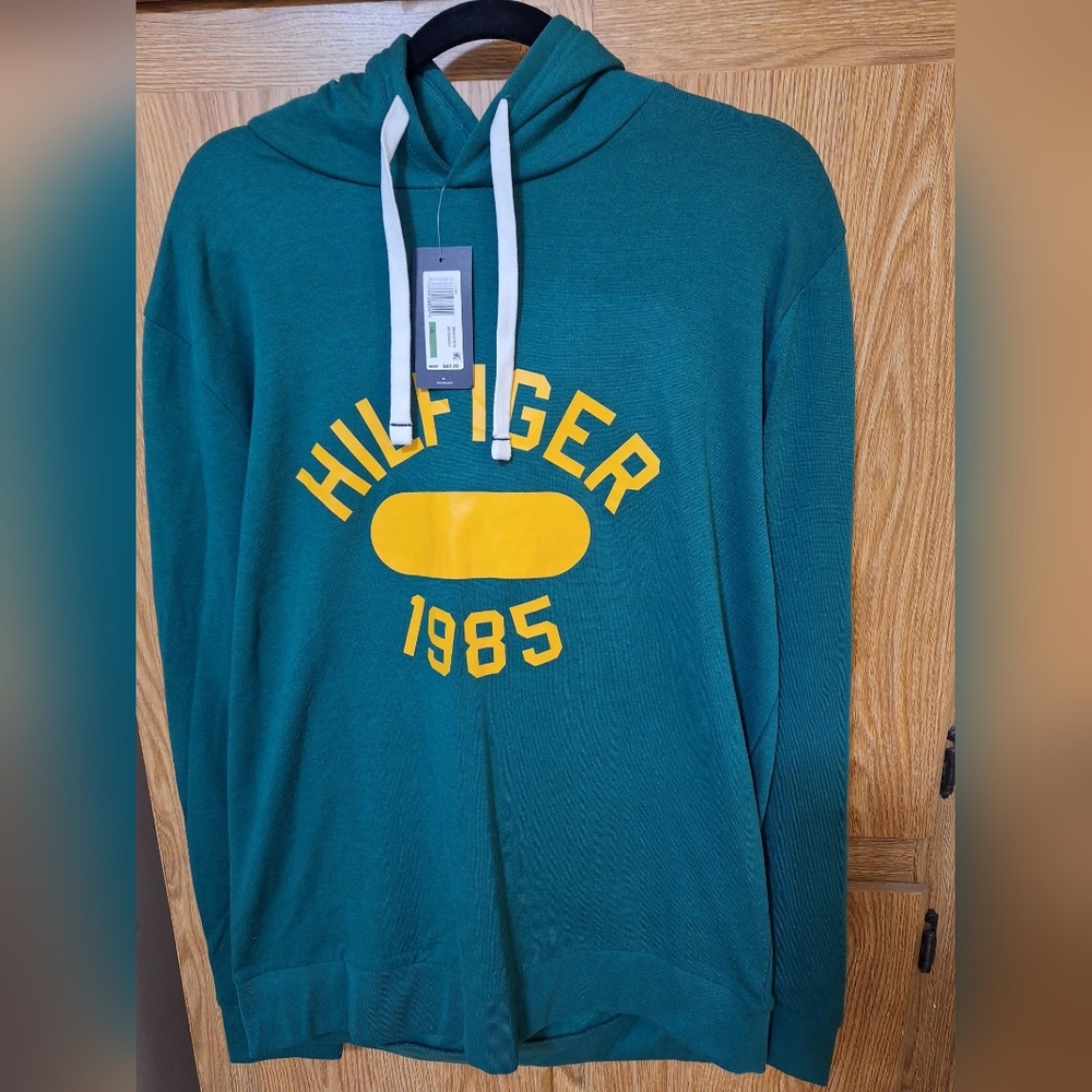 Tommy Hilfiger Men's Large Hoodie